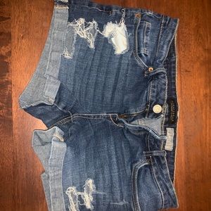 Aeropostale Midi Shorts